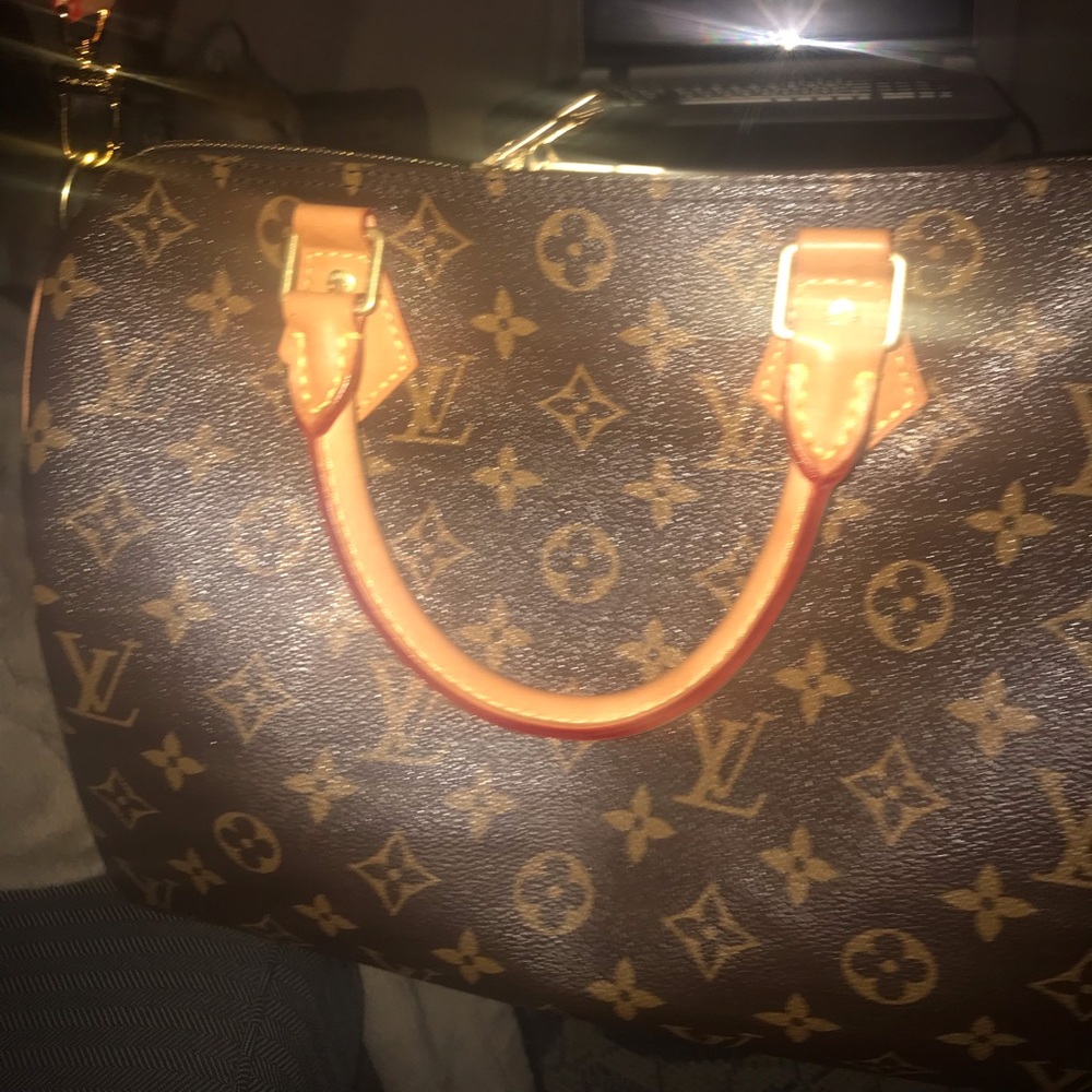 Louis Vuitton speedy 30